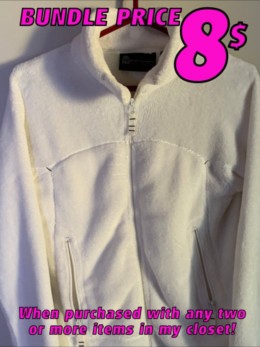 Comfy Misty Mountain White Fleece Jacket SMALL